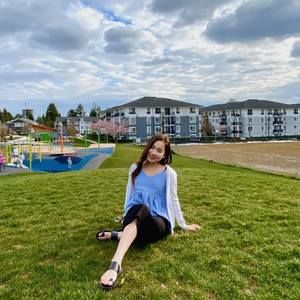 Meet your Posher, Nhi